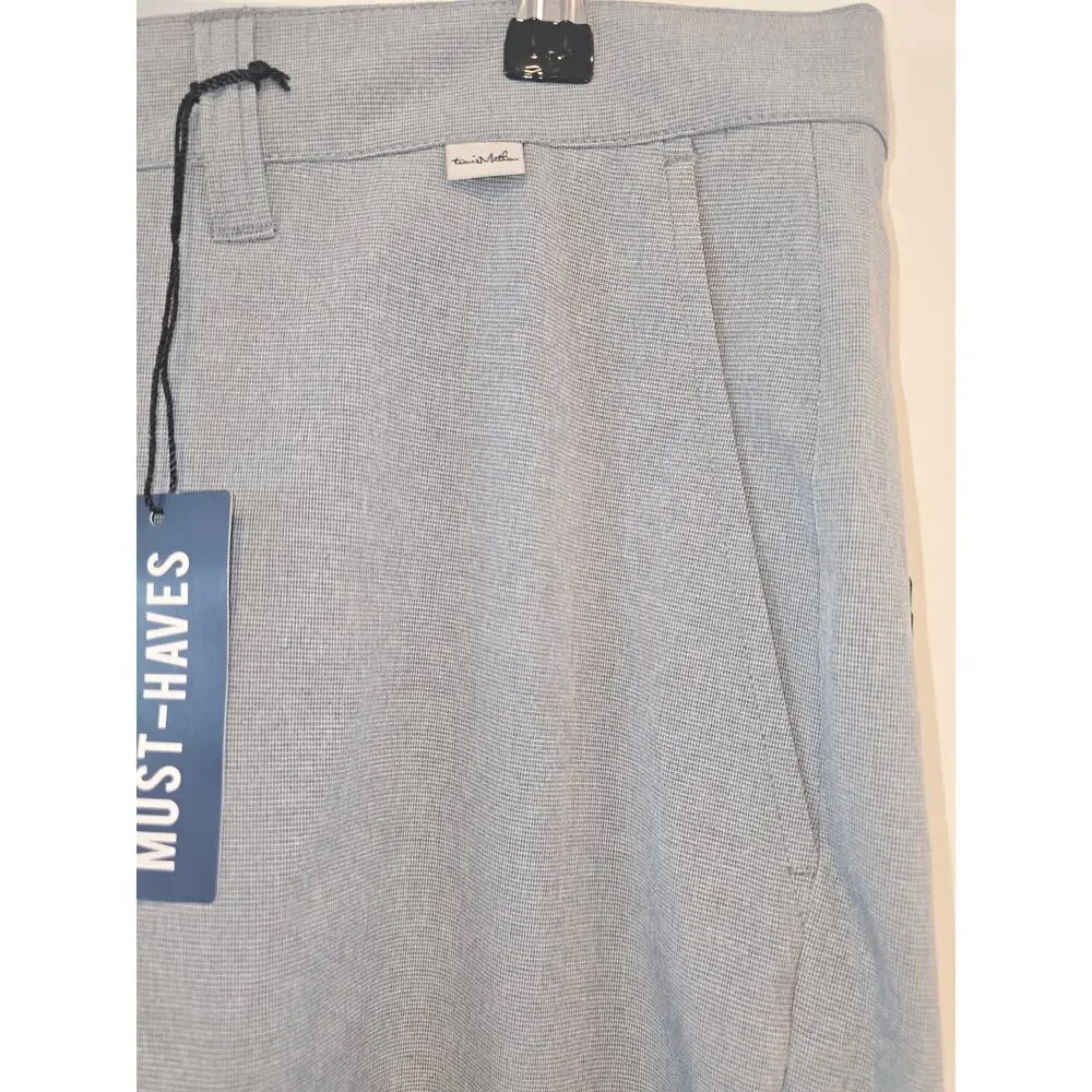Travis Mathew Grey Stretch Shorts Size 40, NWT - Picture 4 of 9